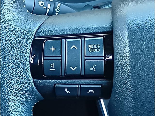 ハイラックス Ｚ　４ＷＤ　ＡＴ　衝突被害軽減システム　クリアランスソナー　オートクルーズコントロール　レーンアシスト　ナビ　バックカメラ　スマートキー　アイドリングストップ　電動格納ミラー　オートライト（42枚目）