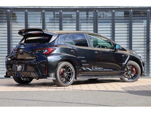 GRカローラ RZ ワンオーナー VARISエアロ(F・S・R) カーボンボンネット HUD BSM ナビ フルセグTV バックカメラ ステアリングスイッチ LEDヘッドフォグランプ ETC2.0 JBLサウンドシステム(3枚目)