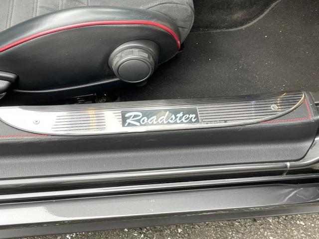 ロードスターＲＦ ＲＳ　オープンカー　ドライブレコーダー　ＥＴＣ　バックカメラ　ナビ　ＴＶ　レーンアシスト　オートライト　ＬＥＤヘッドランプ　ＭＴ　スマートキー　アイドリングストップ　シートヒーター　アルミホイール（67枚目）