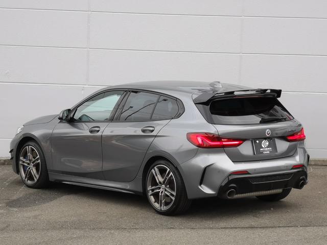 1シリーズ M135i xDrive ワンオーナー 4WD ドライブレコーダー バックカメラ ナビ クリアランスソナー 追従クルーズコントロール パークアシスト 衝突被害軽減システム アルミホイール オートマチックハイビーム オートライト(19枚目)