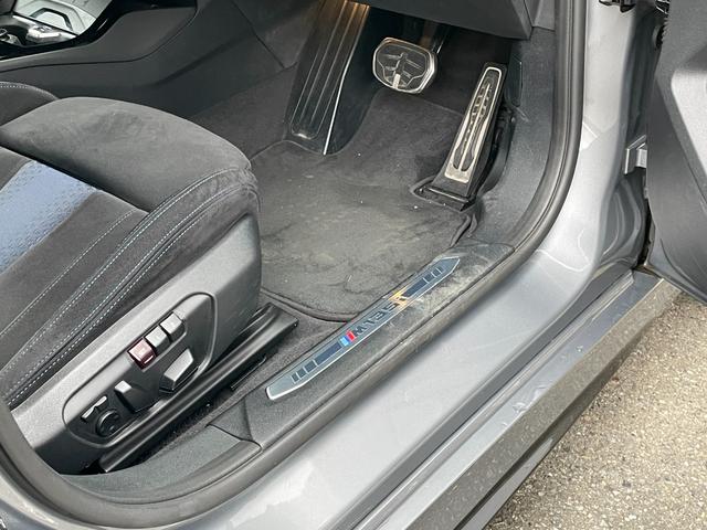1シリーズ M135i xDrive ワンオーナー 4WD ドライブレコーダー バックカメラ ナビ クリアランスソナー 追従クルーズコントロール パークアシスト 衝突被害軽減システム アルミホイール オートマチックハイビーム オートライト(56枚目)