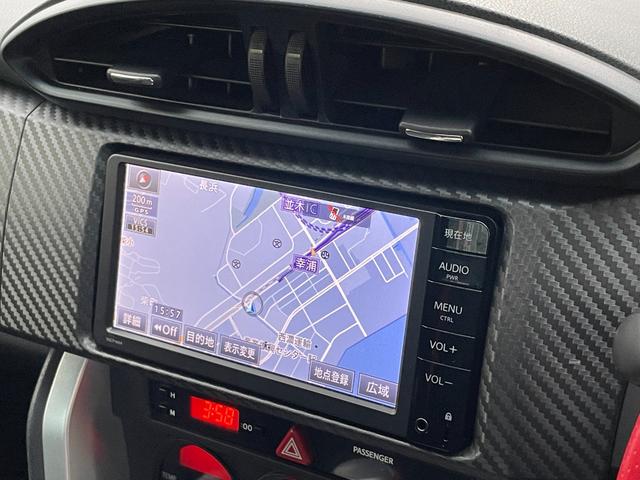 ナビ付き♪旅行やドライブも楽しいひと時！初めての道でも迷うことなくエスコートしてくれます。