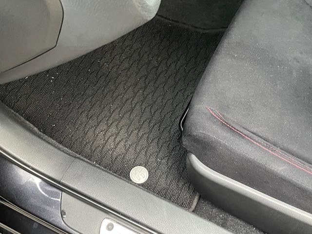 ご覧頂きまして誠に有難うございます！！是非ご来店して頂き、実際にご覧になって頂ければと思います。お客様からのご連絡をスタッフ一同、心よりお待ちしております