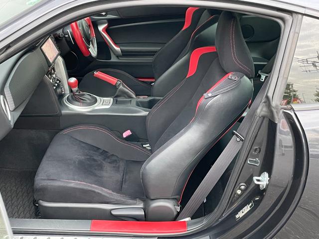 当店のお車をご覧いただきましてありがとうございます。お車についてのご質問やお見積りのご依頼、ご購入にあたってのご相談などお気軽にお問い合わせ下さい！