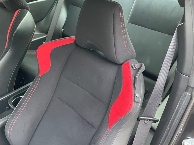 この度は当店のお車をご覧になっていただき、誠にありがとうございます。じっくり現車確認して頂けるよう、ご準備を致します！