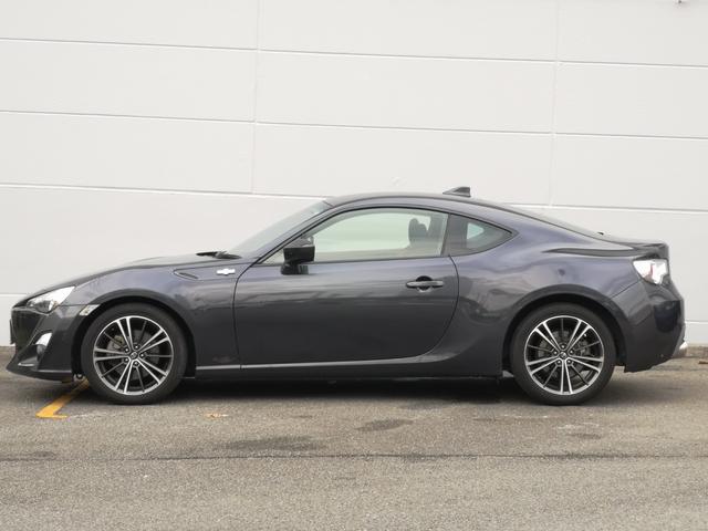 この度は当店のお車をご覧になっていただき、誠にありがとうございます。ぜひじっくりとご検討下さい。気軽にお問合せ・お見積りお待ちしております。