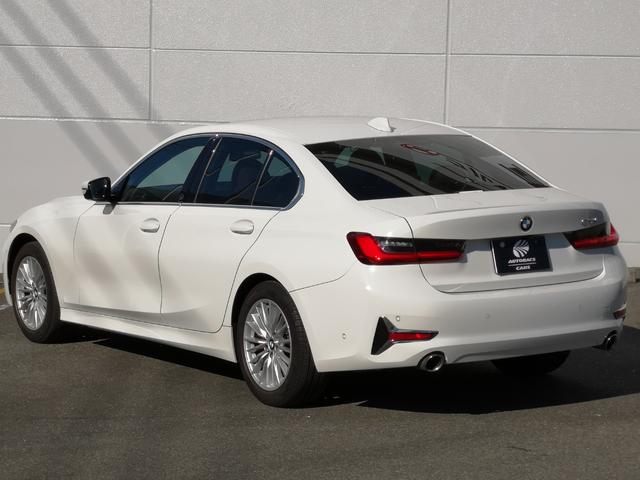 ３シリーズ ３１８ｉ　４０ｔｈアニバーサリーエディション　ワンオーナー　ドライブレコーダー　ＥＴＣ　バックカメラ　ナビ　クリアランスソナー　追従クルーズコントロール　レーンアシスト　パークアシスト　衝突被害軽減システム　アルミホイール　オートハイビーム（18枚目）