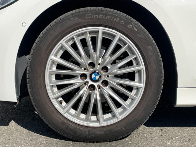 ３シリーズ ３１８ｉ　４０ｔｈアニバーサリーエディション　ワンオーナー　ドライブレコーダー　ＥＴＣ　バックカメラ　ナビ　クリアランスソナー　追従クルーズコントロール　レーンアシスト　パークアシスト　衝突被害軽減システム　アルミホイール　オートハイビーム（20枚目）