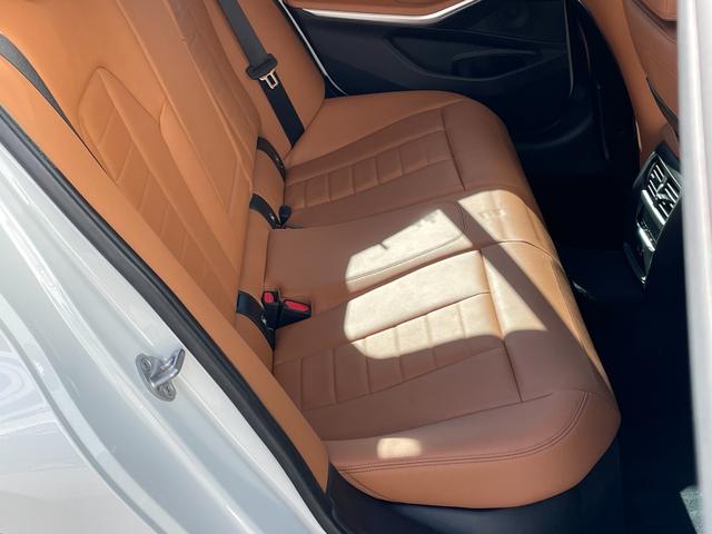 ３シリーズ ３１８ｉ　４０ｔｈアニバーサリーエディション　ワンオーナー　ドライブレコーダー　ＥＴＣ　バックカメラ　ナビ　クリアランスソナー　追従クルーズコントロール　レーンアシスト　パークアシスト　衝突被害軽減システム　アルミホイール　オートハイビーム（30枚目）