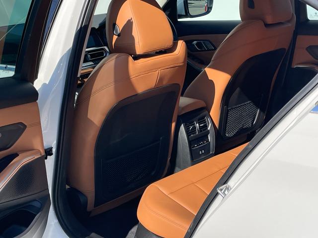 ３シリーズ ３１８ｉ　４０ｔｈアニバーサリーエディション　ワンオーナー　ドライブレコーダー　ＥＴＣ　バックカメラ　ナビ　クリアランスソナー　追従クルーズコントロール　レーンアシスト　パークアシスト　衝突被害軽減システム　アルミホイール　オートハイビーム（38枚目）