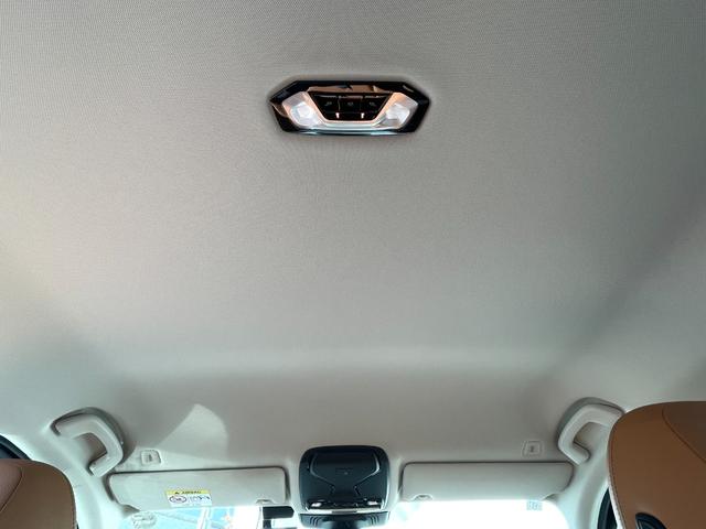 ３シリーズ ３１８ｉ　４０ｔｈアニバーサリーエディション　ワンオーナー　ドライブレコーダー　ＥＴＣ　バックカメラ　ナビ　クリアランスソナー　追従クルーズコントロール　レーンアシスト　パークアシスト　衝突被害軽減システム　アルミホイール　オートハイビーム（43枚目）