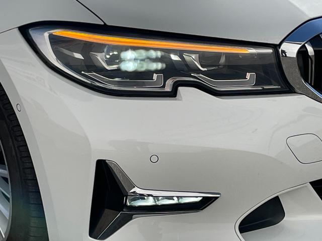 ３シリーズ ３１８ｉ　４０ｔｈアニバーサリーエディション　ワンオーナー　ドライブレコーダー　ＥＴＣ　バックカメラ　ナビ　クリアランスソナー　追従クルーズコントロール　レーンアシスト　パークアシスト　衝突被害軽減システム　アルミホイール　オートハイビーム（44枚目）