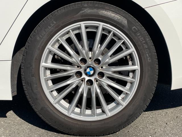 ３シリーズ ３１８ｉ　４０ｔｈアニバーサリーエディション　ワンオーナー　ドライブレコーダー　ＥＴＣ　バックカメラ　ナビ　クリアランスソナー　追従クルーズコントロール　レーンアシスト　パークアシスト　衝突被害軽減システム　アルミホイール　オートハイビーム（47枚目）