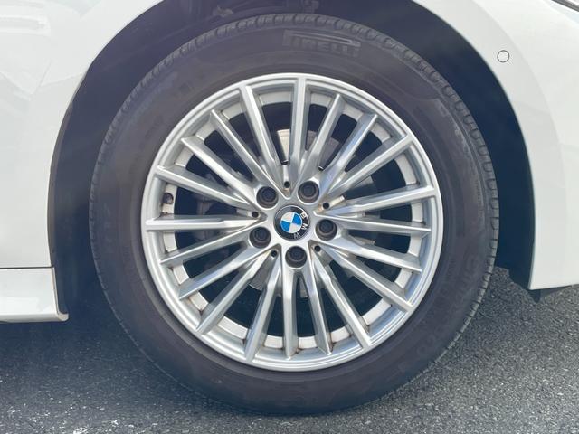 ３シリーズ ３１８ｉ　４０ｔｈアニバーサリーエディション　ワンオーナー　ドライブレコーダー　ＥＴＣ　バックカメラ　ナビ　クリアランスソナー　追従クルーズコントロール　レーンアシスト　パークアシスト　衝突被害軽減システム　アルミホイール　オートハイビーム（48枚目）