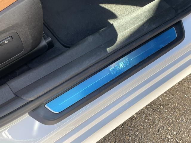 ３シリーズ ３１８ｉ　４０ｔｈアニバーサリーエディション　ワンオーナー　ドライブレコーダー　ＥＴＣ　バックカメラ　ナビ　クリアランスソナー　追従クルーズコントロール　レーンアシスト　パークアシスト　衝突被害軽減システム　アルミホイール　オートハイビーム（63枚目）