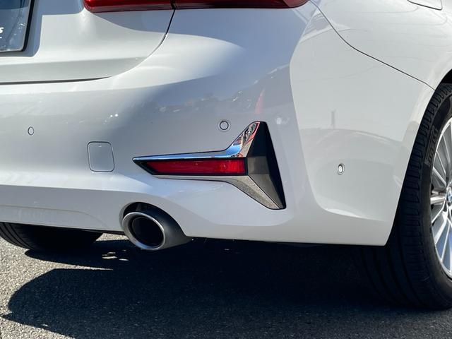 ３シリーズ ３１８ｉ　４０ｔｈアニバーサリーエディション　ワンオーナー　ドライブレコーダー　ＥＴＣ　バックカメラ　ナビ　クリアランスソナー　追従クルーズコントロール　レーンアシスト　パークアシスト　衝突被害軽減システム　アルミホイール　オートハイビーム（78枚目）