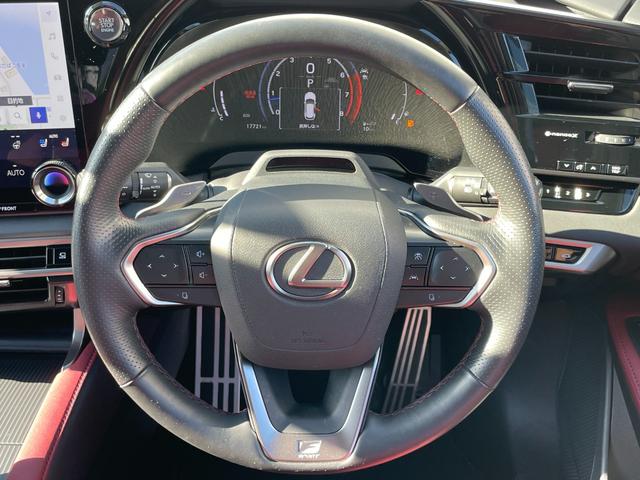 ＲＸ ＲＸ３５０　Ｆスポーツ　ワンオーナー　４ＷＤ　全周囲カメラ　クリアランスソナー　追従クルーズコントロール　レーンアシスト　パワーシート　パークアシスト　衝突被害軽減システム　ナビ　ＴＶ　オートマチックハイビーム　オートライト（3枚目）