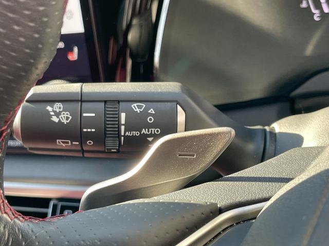 ＲＸ ＲＸ３５０　Ｆスポーツ　ワンオーナー　４ＷＤ　全周囲カメラ　クリアランスソナー　追従クルーズコントロール　レーンアシスト　パワーシート　パークアシスト　衝突被害軽減システム　ナビ　ＴＶ　オートマチックハイビーム　オートライト（26枚目）