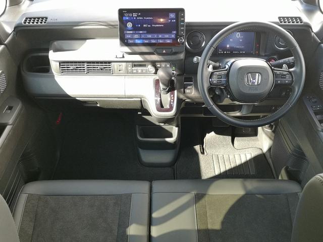 N-BOXカスタム ターボ ワンオーナー ドライブレコーダー ETC 全方位カメラ 両側電動スライドドア ナビ TV クリアランスソナー 追従クルコン レーンアシスト 衝突被害軽減システム オートライト LEDヘッドランプ(2枚目)