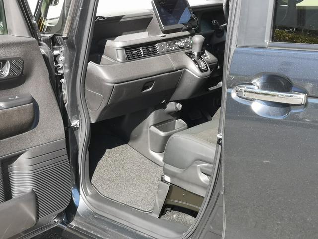 N-BOXカスタム ターボ ワンオーナー ドライブレコーダー ETC 全方位カメラ 両側電動スライドドア ナビ TV クリアランスソナー 追従クルコン レーンアシスト 衝突被害軽減システム オートライト LEDヘッドランプ(65枚目)