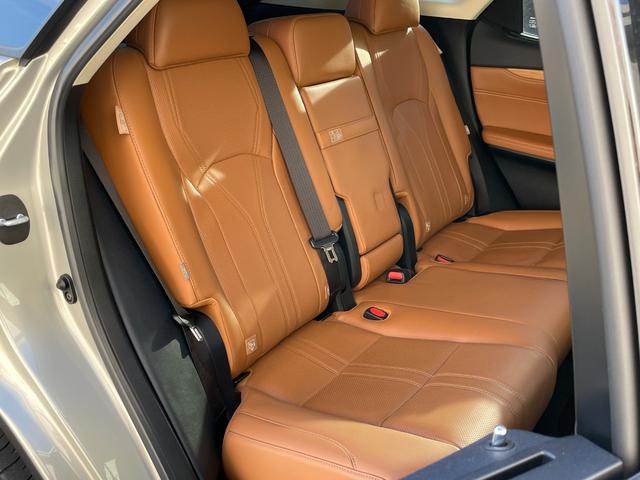 RX RX450h バージョンL 4WD 純正ナビフルセグTV 全方位カメラ 衝突被害軽減システム クリアランスソナー 追従クルーズコントロール レーンアシスト パワーシート オートハイビーム オートライト 3眼LEDヘッドランプ(53枚目)