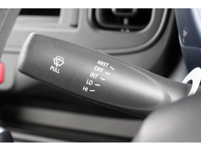 アルト L アップグレードパッケージ ドライブレコーダー クリアランスソナー レーンアシスト 衝突被害軽減システム オートライト LEDヘッドランプ キーレスエントリー アイドリングストップ 電動格納ミラー シートヒーター CVT(7枚目)