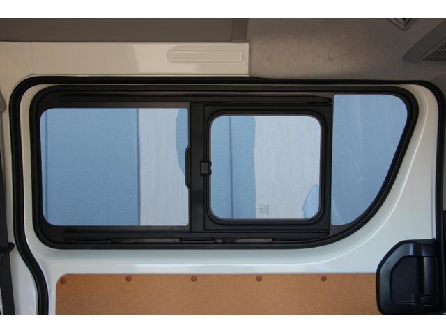 ハイエースバン ロングDX ETC バックカメラ ナビ 両側スライドドア オートライト キーレスエントリー 電動格納ミラー CVT Bluetooth エアコン パワーウィンドウ 運転席エアバッグ 助手席エアバッグ(56枚目)