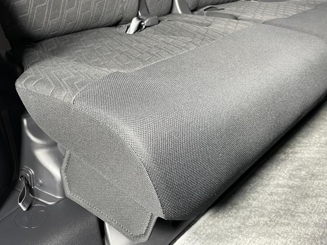 ルーミー カスタムG ユーザー買取車 クルーズコントロール 衝突回避支援ブレーキ オートハイビーム コーナーセンサー 両側パワースライドドア LEDヘッドライト オートライト 純正ナビ TV バックカメラ ETC(33枚目)