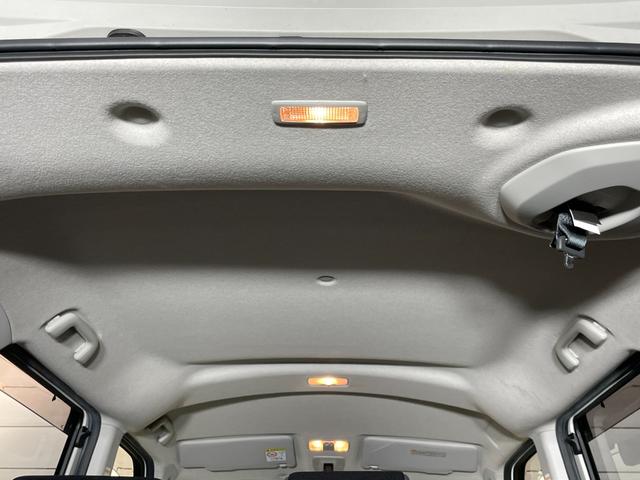 ルーミー カスタムG ユーザー買取車 クルーズコントロール 衝突回避支援ブレーキ オートハイビーム コーナーセンサー 両側パワースライドドア LEDヘッドライト オートライト 純正ナビ TV バックカメラ ETC(46枚目)