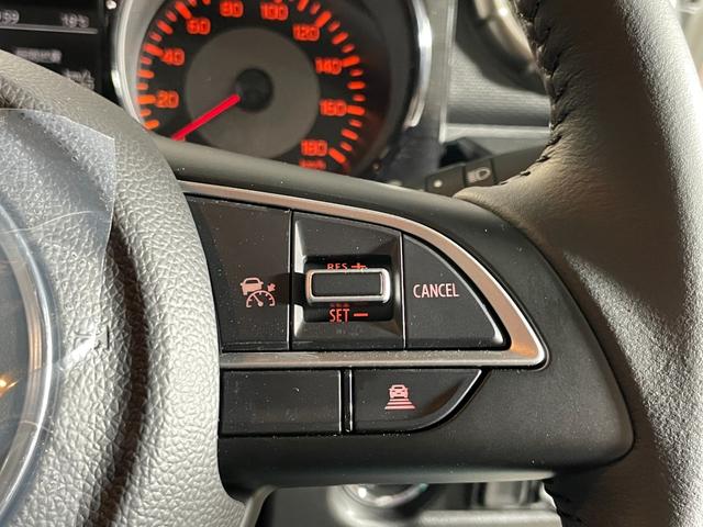 ジムニーノマド FC ユーザー買取車 デュアルカメラブレーキサポート 車線逸脱警報 アダプティブクルーズコントロール LEDヘッドライト オートライト シートヒーター 革巻きステアリング オートエアコン プッシュスタート(7枚目)