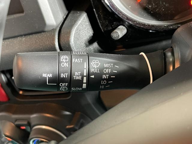 ジムニーノマド FC ユーザー買取車 デュアルカメラブレーキサポート 車線逸脱警報 アダプティブクルーズコントロール LEDヘッドライト オートライト シートヒーター 革巻きステアリング オートエアコン プッシュスタート(14枚目)