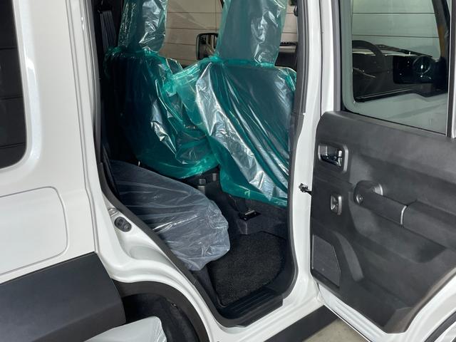 ジムニーノマド FC ユーザー買取車 デュアルカメラブレーキサポート 車線逸脱警報 アダプティブクルーズコントロール LEDヘッドライト オートライト シートヒーター 革巻きステアリング オートエアコン プッシュスタート(37枚目)
