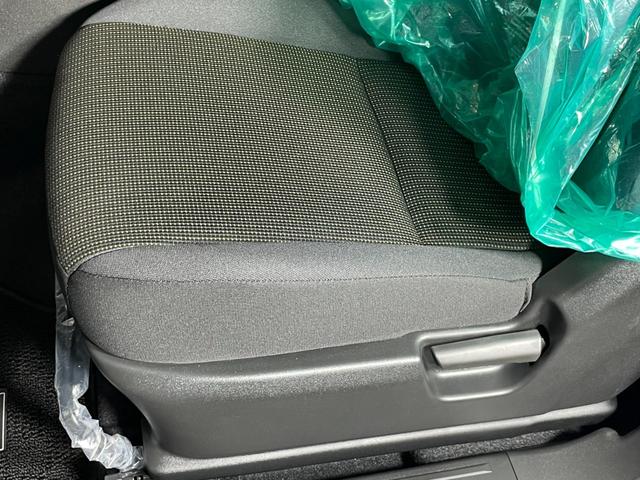 ジムニーノマド FC ユーザー買取車 デュアルカメラブレーキサポート 車線逸脱警報 アダプティブクルーズコントロール LEDヘッドライト オートライト シートヒーター 革巻きステアリング オートエアコン プッシュスタート(47枚目)