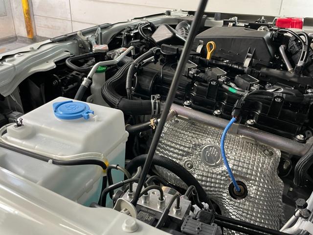 ジムニーノマド FC ユーザー買取車 デュアルカメラブレーキサポート 車線逸脱警報 アダプティブクルーズコントロール LEDヘッドライト オートライト シートヒーター 革巻きステアリング オートエアコン プッシュスタート(71枚目)