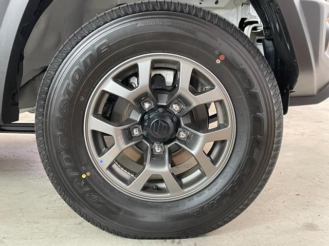 ジムニーノマド FC ユーザー買取車 デュアルカメラブレーキサポート 車線逸脱警報 アダプティブクルーズコントロール LEDヘッドライト オートライト シートヒーター 革巻きステアリング オートエアコン プッシュスタート(75枚目)