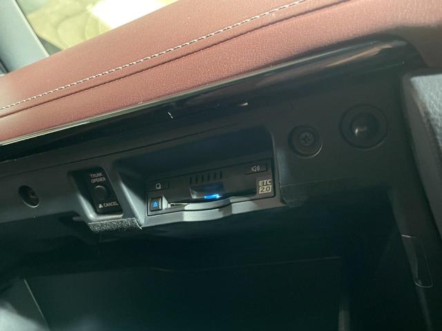 クラウンハイブリッド RSアドバンス モデリスタエアロ・マフラー ムーンルーフ 純正ナビ TV バックカメラ ETC2.0 プリクラッシュセーフティ ブラインドスポットモニター レーダークルーズコントロール パワーシート シートヒーター(10枚目)