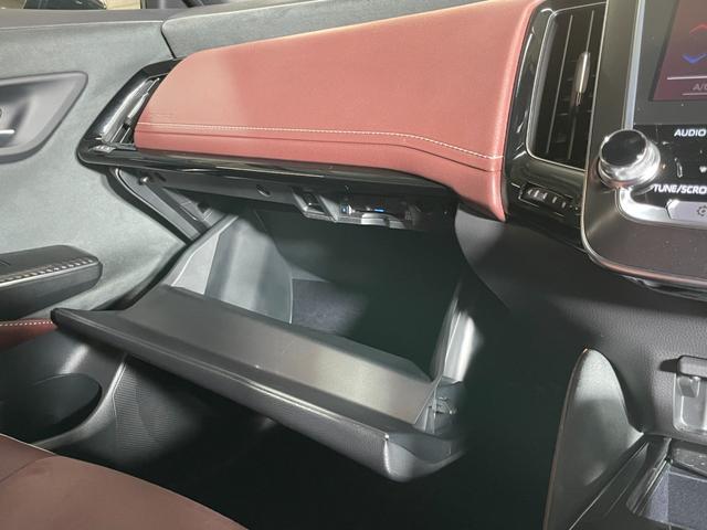 クラウンハイブリッド RSアドバンス モデリスタエアロ・マフラー ムーンルーフ 純正ナビ TV バックカメラ ETC2.0 プリクラッシュセーフティ ブラインドスポットモニター レーダークルーズコントロール パワーシート シートヒーター(67枚目)