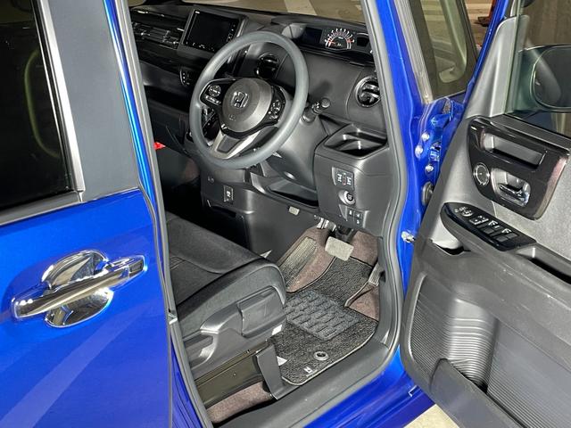 N-BOXカスタム G・Lホンダセンシング ユーザー買取車 両側パワースライドドア 衝突軽減ブレーキ 車線維持支援システム アダプティブクルーズコントロール シートヒーター 純正ナビ TV バックカメラ ETC LEDヘッドライト オートライト(2枚目)