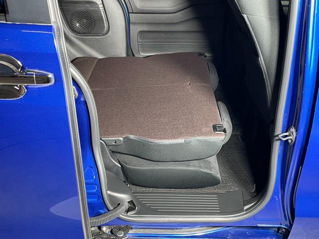 N-BOXカスタム G・Lホンダセンシング ユーザー買取車 両側パワースライドドア 衝突軽減ブレーキ 車線維持支援システム アダプティブクルーズコントロール シートヒーター 純正ナビ TV バックカメラ ETC LEDヘッドライト オートライト(17枚目)