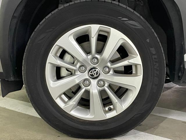 ヤリスクロス ハイブリッドＧ　ユーザー買取車　ブラインドスポットモニター　パノラミックビューモニター　ＬＥＤヘッドライト　オートライト　プリクラッシュセーフティ　レーダークルーズコントロール　ナビ　ＥＴＣ　プッシュスタート（77枚目）