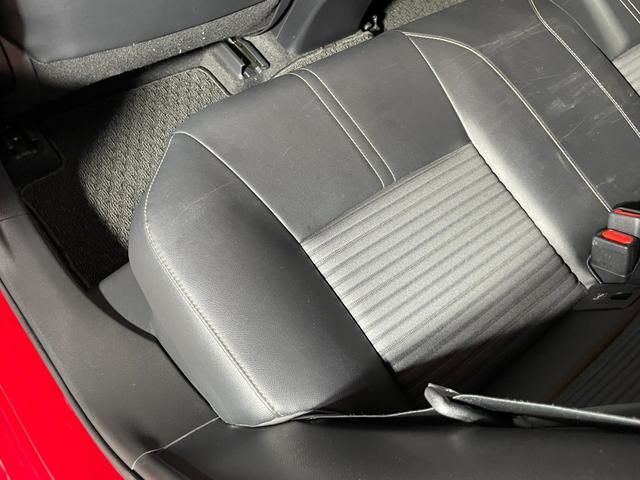 カローラスポーツ ハイブリッドG スタイルパッケージ ユーザー買取車 9インチディスプレイオーディオ プリクラッシュセーフティ オートマチックハイビーム レーダークルーズコントロール 純正ナビ TV バックカメラ ETC ステアリングヒーター(54枚目)