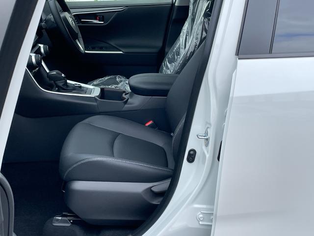 RAV4 G Zパッケージ ワンオーナー サンルーフ 純正ナビフルセグ 全方位カメラ デジタルミラー ETC2.0 衝突被害軽減ブレーキ 追従クルーズコントロール レーンキープアシスト ブラインドスポットモニター ワイヤレス充電(33枚目)