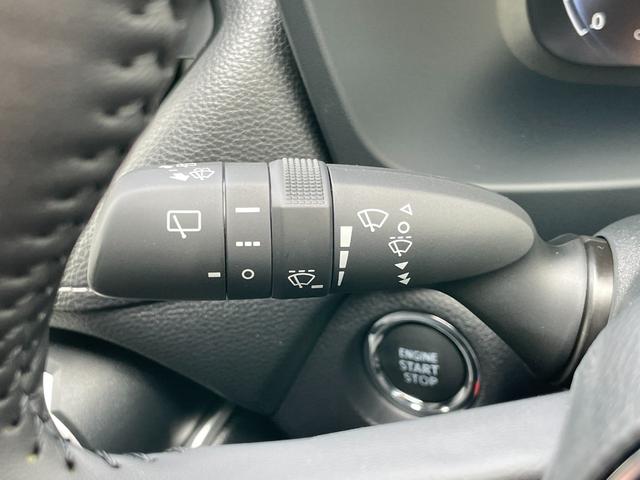 RAV4 G Zパッケージ ワンオーナー サンルーフ 純正ナビフルセグ 全方位カメラ デジタルミラー ETC2.0 衝突被害軽減ブレーキ 追従クルーズコントロール レーンキープアシスト ブラインドスポットモニター ワイヤレス充電(50枚目)