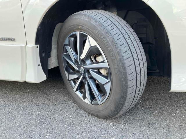 セレナ ｅ－パワー　ハイウェイスターＶ　ＥＴＣ　全周囲カメラ　ナビ　ＴＶ　クリアランスソナー　オートクルーズコントロール　レーンアシスト　衝突被害軽減システム　両側電動スライドドア　オートライト　ＬＥＤヘッドランプ　スマートキー（28枚目）