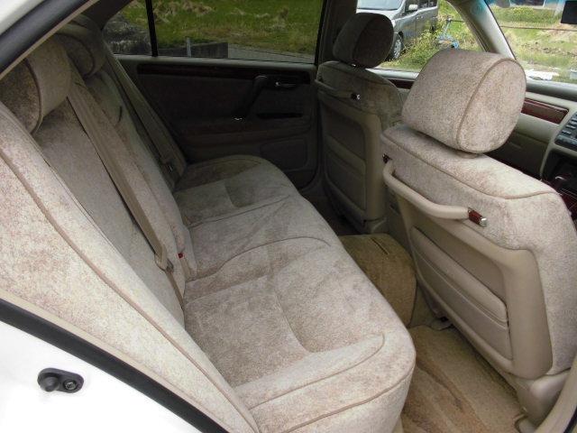 クラウンマジェスタ 3.0Aタイプ 後期テール カープレイ対応オーディオ バックカメラ ETC(5枚目)