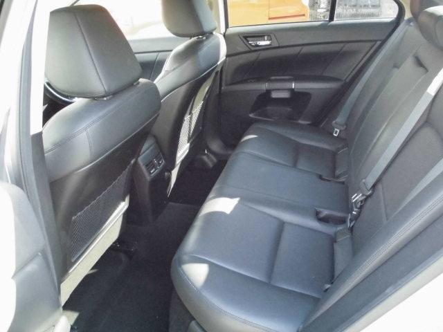 キザシ ベースグレード ベースグレード(5名) 車高調 黒レザー ナビTV・バックカメラ(7枚目)