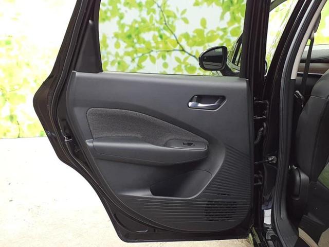 オーラ ４ＷＤ　Ｇ　ＦＯＵＲレザーエディション　ＢＯＳＥ／保証書／純正　ＳＤナビ／インテリジェントルームミラー／エマージェンシーブレーキ／シートヒーター／全方位モニター／車線逸脱防止支援システム／シート　フルレザー／プロパイロット　革シート　４ＷＤ（22枚目）