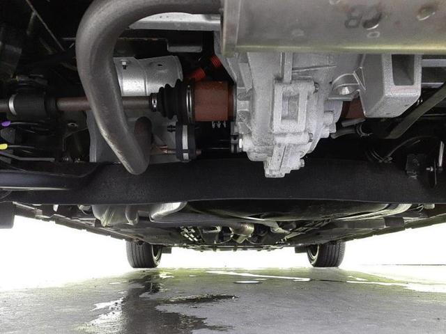 オーラ ４ＷＤ　Ｇ　ＦＯＵＲレザーエディション　ＢＯＳＥ／保証書／純正　ＳＤナビ／インテリジェントルームミラー／エマージェンシーブレーキ／シートヒーター／全方位モニター／車線逸脱防止支援システム／シート　フルレザー／プロパイロット　革シート　４ＷＤ（45枚目）