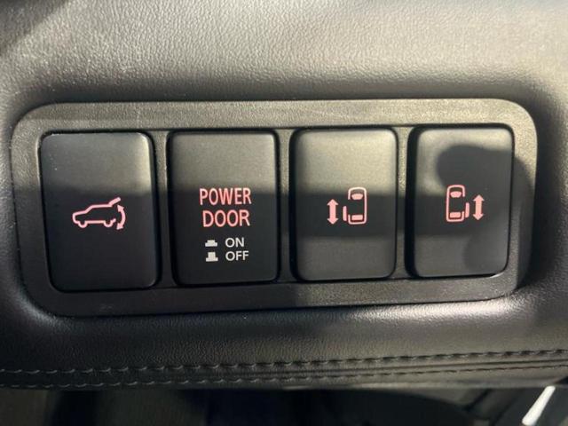 デリカＤ：５ ４ＷＤ　Ｐ　★★★保証書／純正　１０インチ　ＳＤナビ／衝突安全装置／両側電動スライドドア／シートヒーター　前席／マルチアラウンドモニター／車線逸脱防止支援システム／電動バックドア／ドライブレコーダー　社外　ターボ（18枚目）