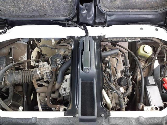 ハイゼットカーゴ スペシャル　新品タイヤ／保証書／社外　ナビ／ＡＢＳ／エアバッグ　運転席／エアバッグ　助手席／パワーステアリング／ワンオーナー／マニュアルエアコン／取扱説明書／ユーザー買取車／パワードアロック／ＵＶカットガラス（42枚目）